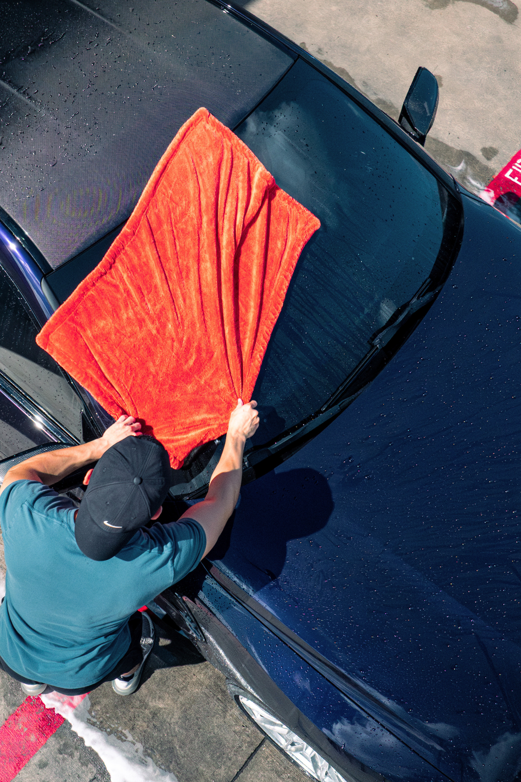 BLACKLINE® 1300 GSM Twisted-Loop Microfiber Car Drying Towel – 2 x 3 ft