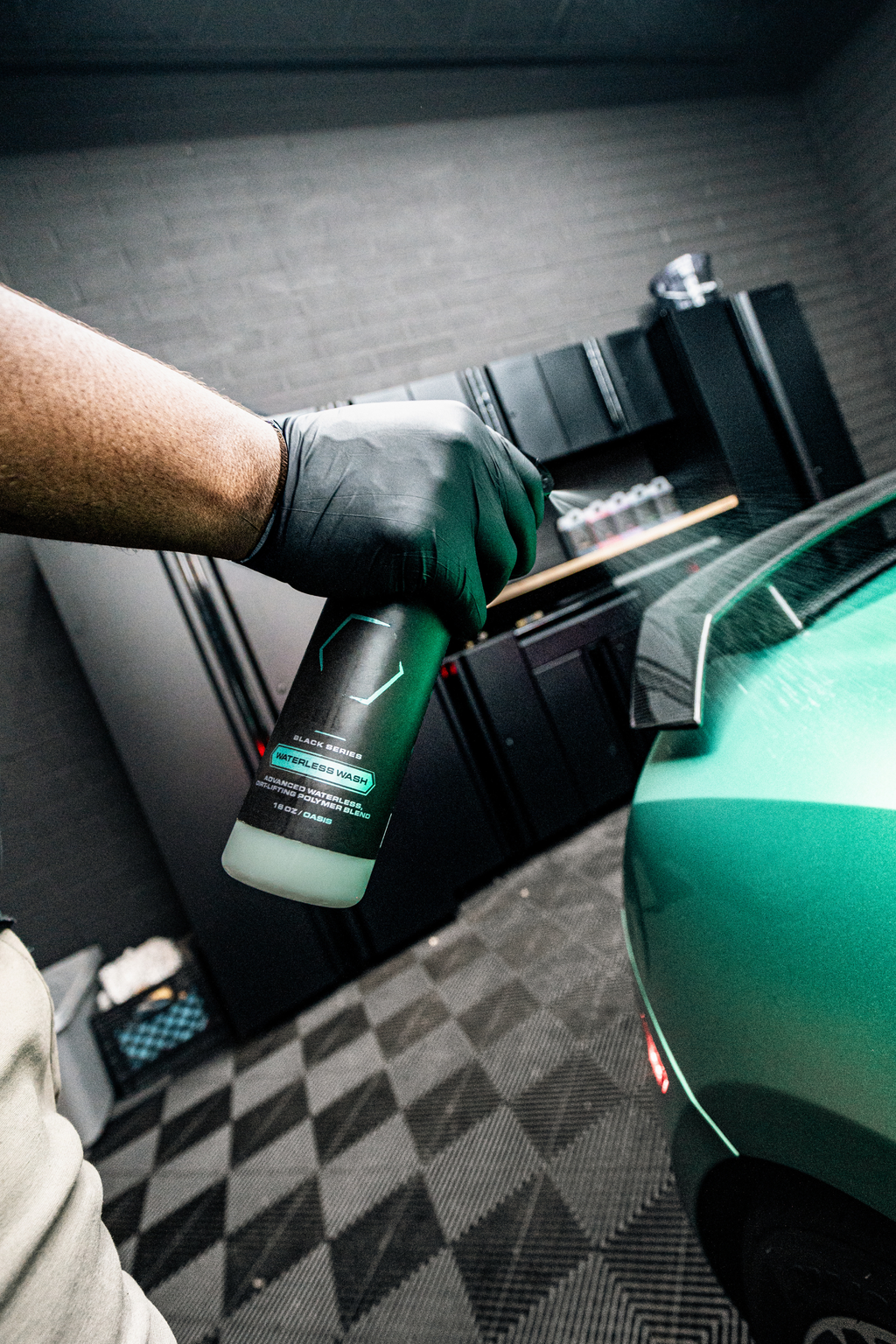 BLACKLINE® Waterless Car Wash Spray – No-Hose Quick Clean