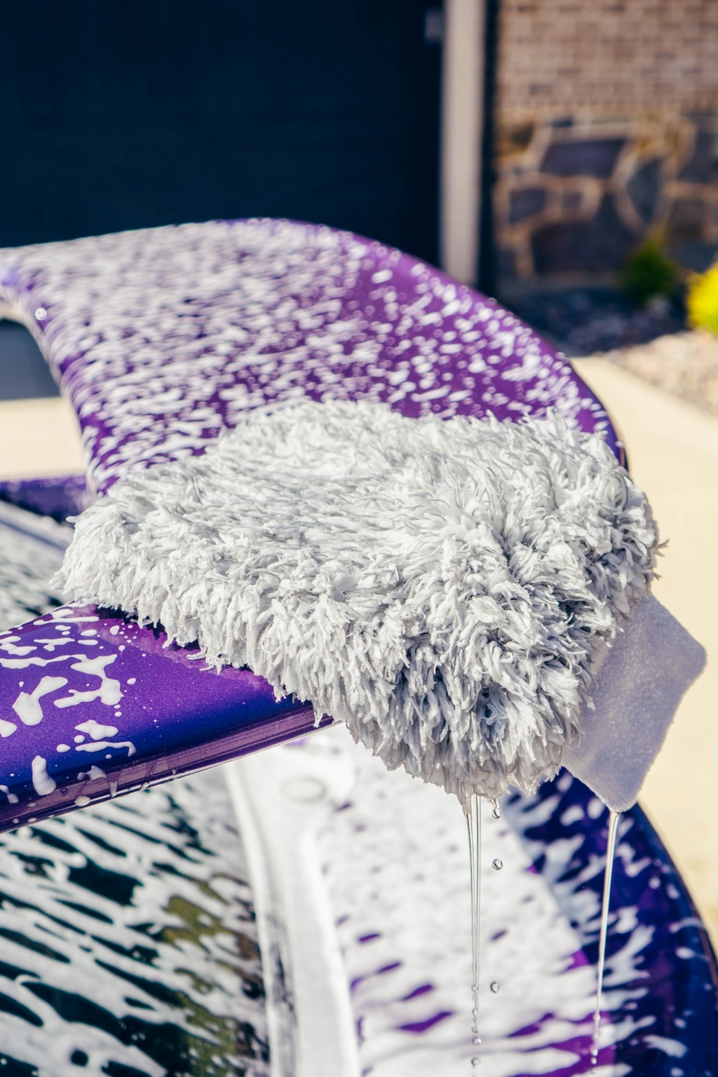 BLACKLINE® Microfiber Car Wash Mitt – Soft Detailing Mitt