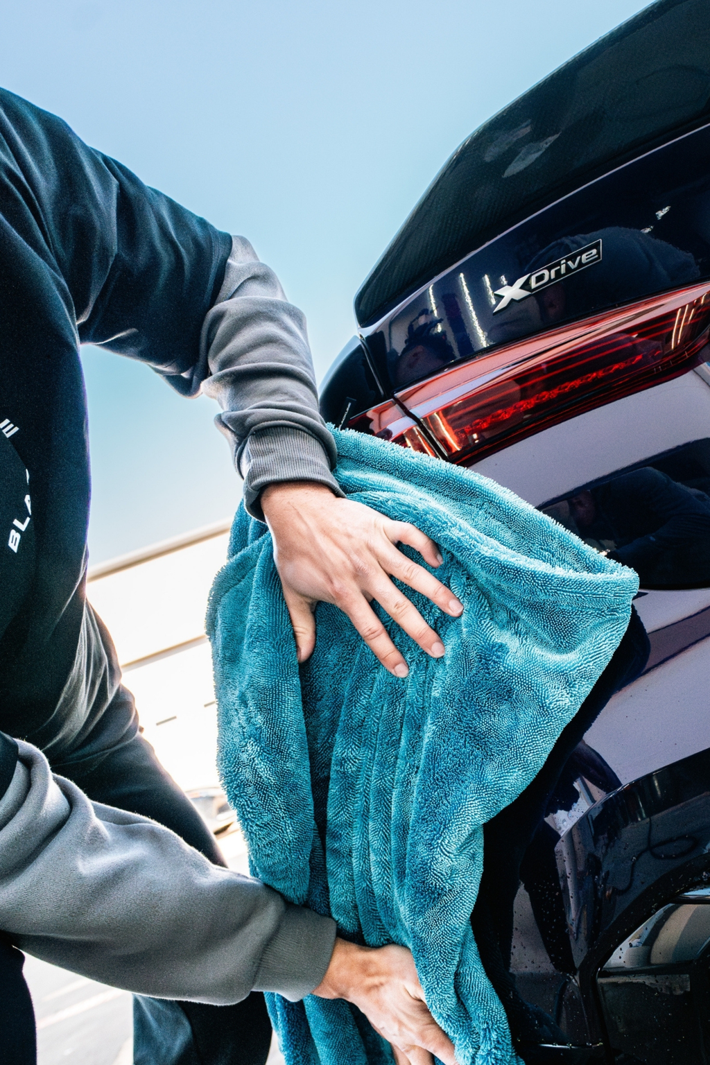 BLACKLINE® 1300 GSM Twisted-Loop Microfiber Car Drying Towel – 2 x 3 ft